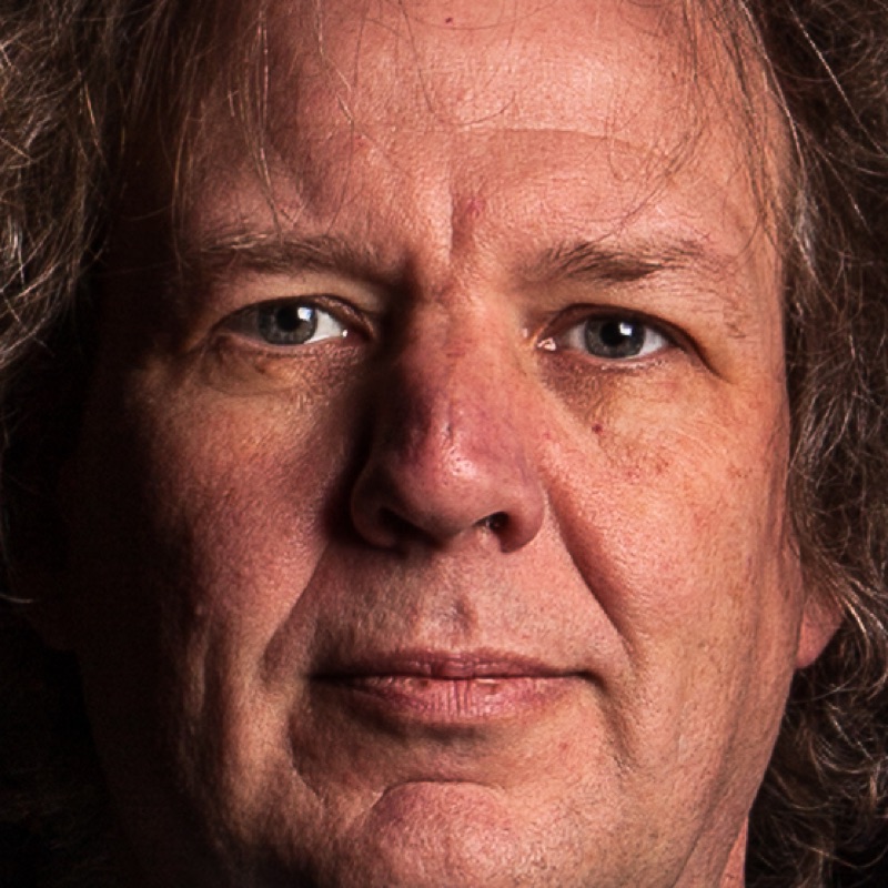 artist image Макпал Мне не больно Мне не больно