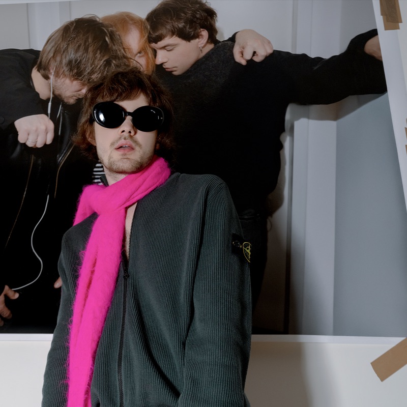 artist image Пошлая Молли Райские цветы Грустная девчонка с глазами как у собаки