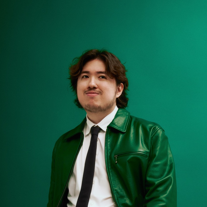 artist image M'Dee Тепло San Junipero