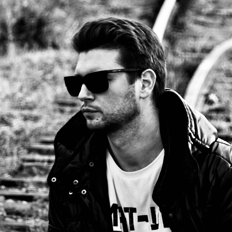 artist image DJ INSAMA, Ivan Dorn, Kravz Прониклась мной Прониклась мной