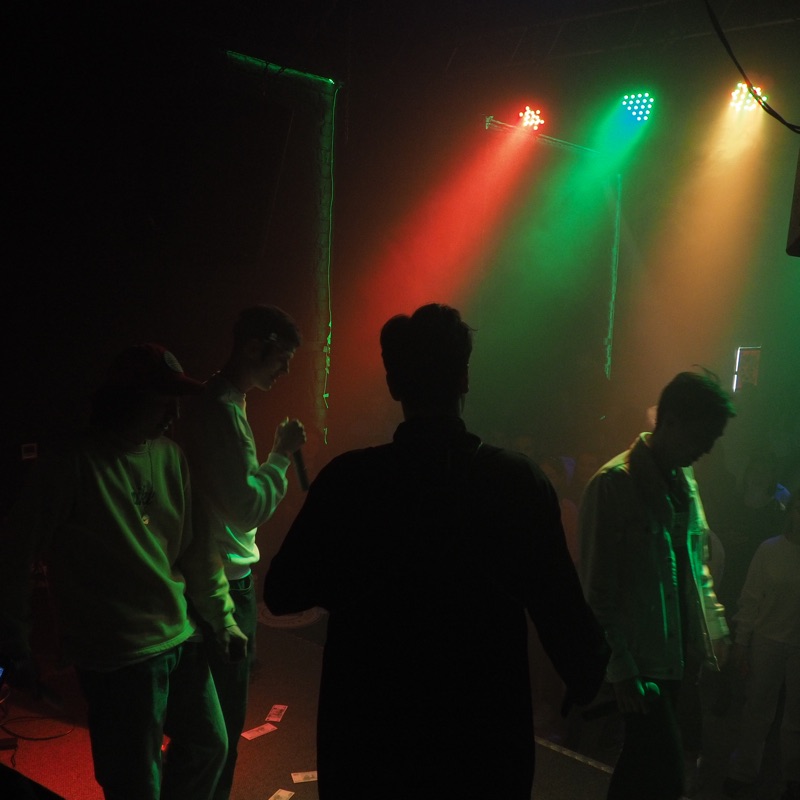 artist image 6ixth floor, Реликвия Хет-трик Хет-трик