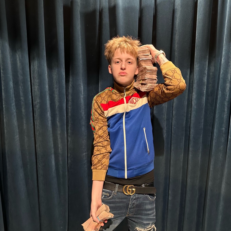 artist image Baby Melo П О Р Ш Е Melo Not Melo